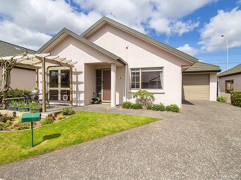 27/285 Vaughan Road, Owhata