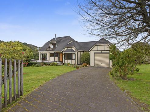 587 Spencer Road, Lake Tarawera