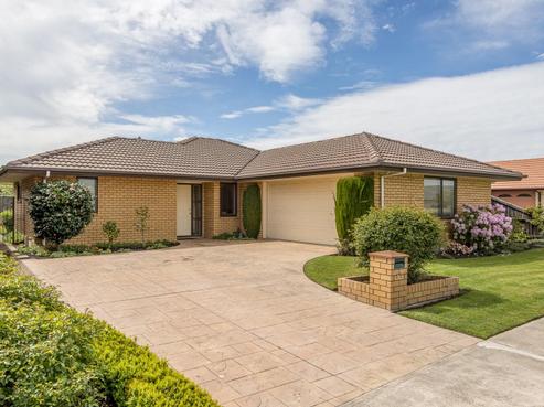 17 Richard Seddon Drive, Northwood