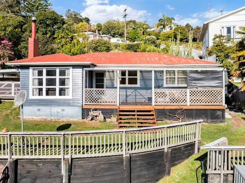 33A Vale Road, Riverside