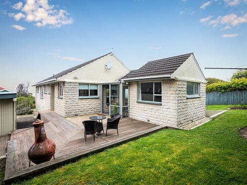 32 Whitby Street, Mornington