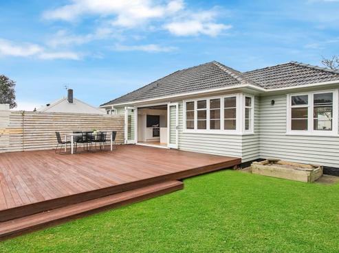 19 Maroa Road, One Tree Hill