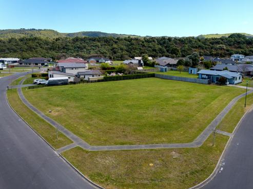 2 Pukeko Way, Kinloch