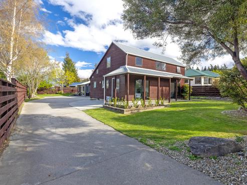 9 Kings Drive, Wanaka