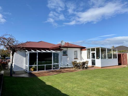 400 Yarrow Street, Glengarry