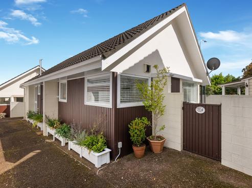 4/55 Cook Street, Howick