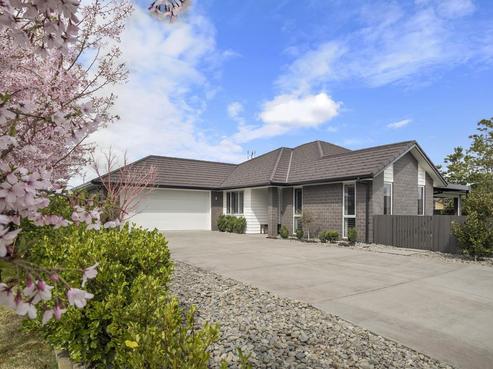 13 Kowhai Drive, Cambridge