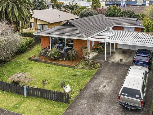 3 Tulloch Place, Conifer Grove