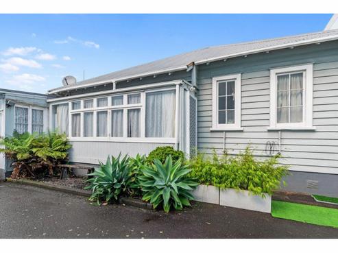 9/27 Mokoia Road, Birkenhead