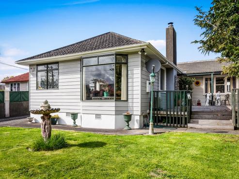 25 Sheridan Crescent, Trentham