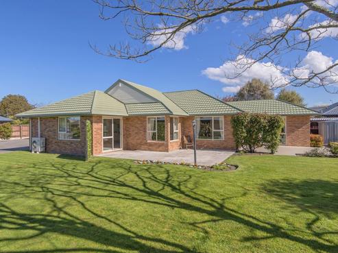 8 Thornley Place, Woodend