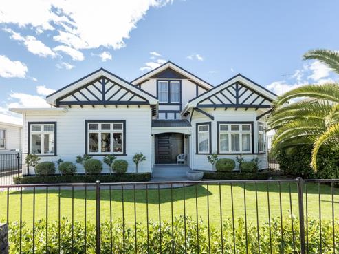 19 Jull Street, Napier South