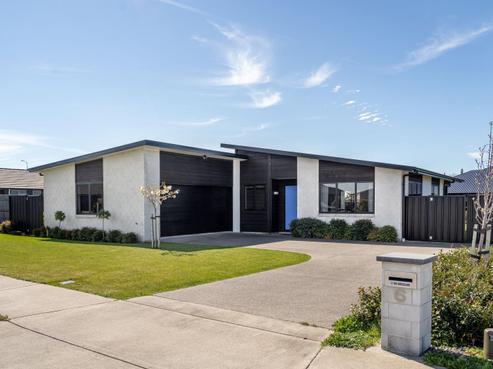 6 Stoneleigh Drive, Solway