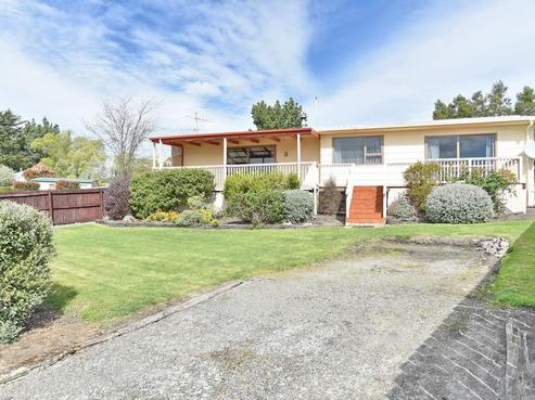 9 Oxford Street, Waikari