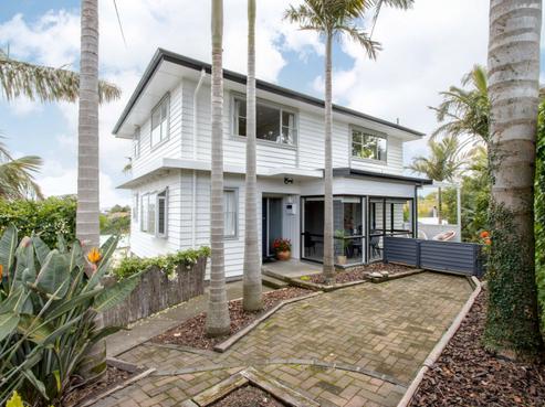 16 Kipling Avenue, Napier Hill