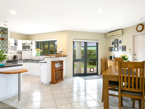 9 Robinson Terrace, Rangatira Park