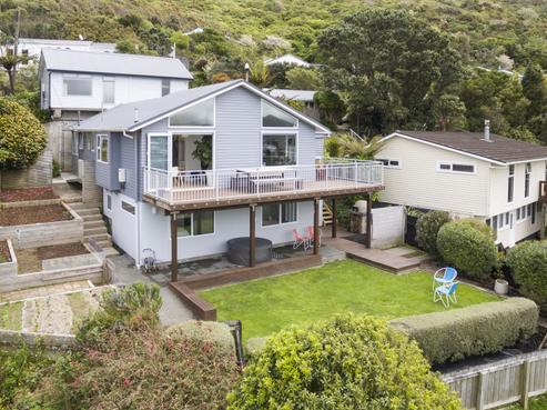 27 Voltaire Street, Karori
