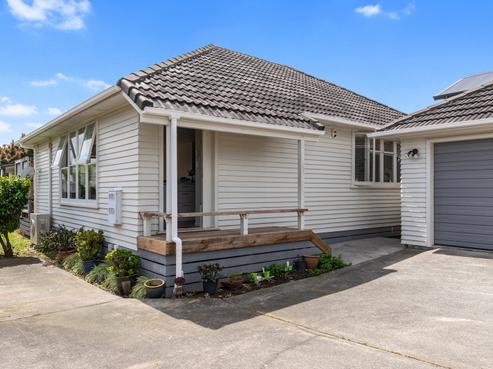 22A Rewarewa Road, Te Atatu Peninsula