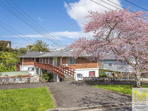 8/4 Shaw Street, Sandringham
