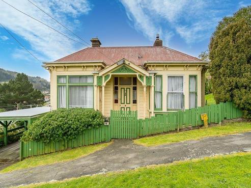 18 Burns Street, Port Chalmers