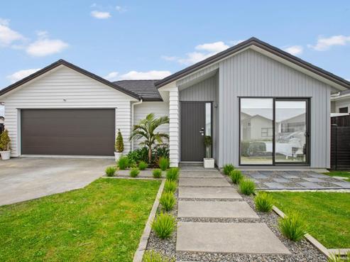 49 Siren Street, Wainui