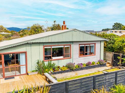 20 Makora Road, Otaihanga