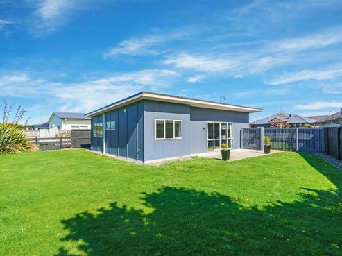 14 Millesimes Way, Yaldhurst