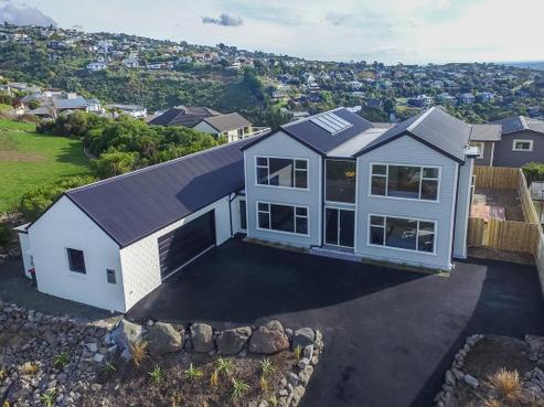 94 Glenstrae Road, Redcliffs