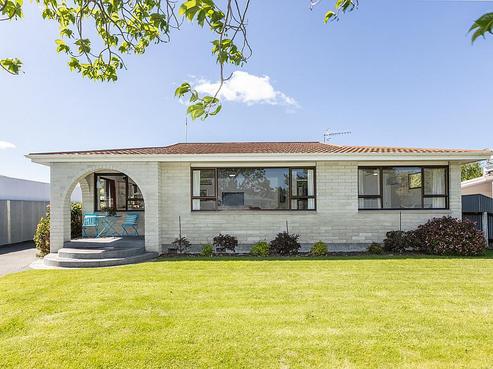 6 Brown Street, Taradale