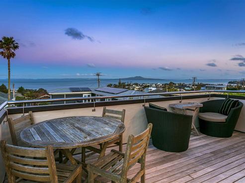 72A Gulf View Road, Murrays Bay