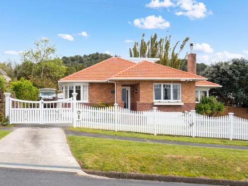 94 Fourth Avenue, Woodhill