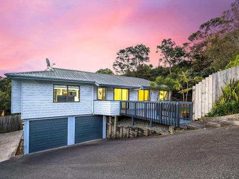 1 Witheford Drive, Bayview