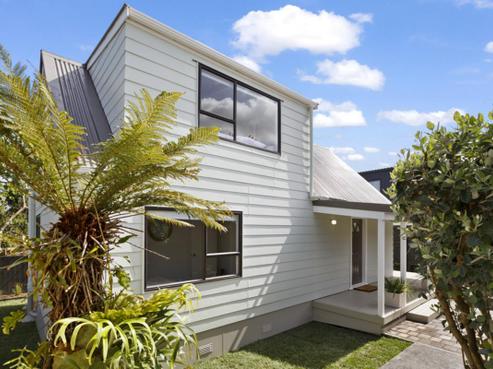 2/58 Hepburn Road, Glendene