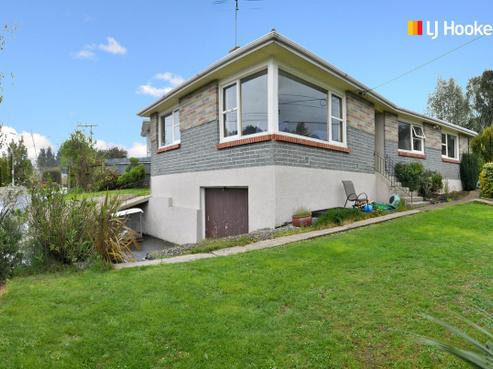 381 Taieri Road, Halfway Bush