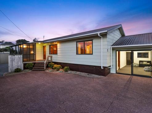2/41 Strid Road, Te Atatu South