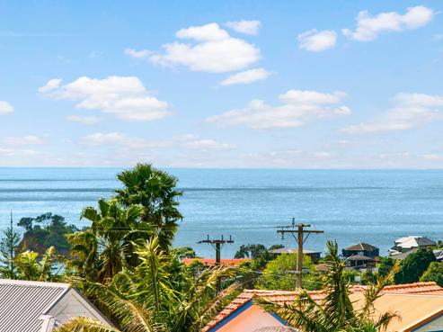 2/33 Deep Creek Road, Waiake
