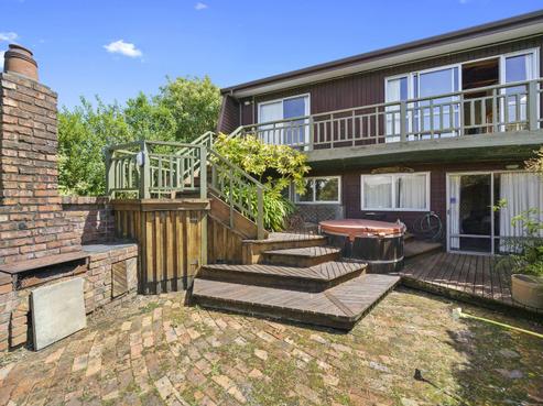 134 Miromiro Road, Normandale