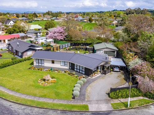 19 Maclaurin Street, Dannevirke