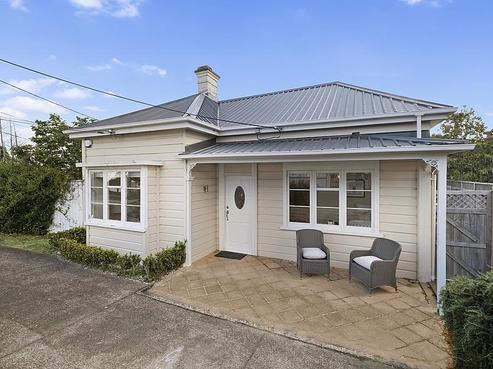 1/192 Queen Street, Northcote Point