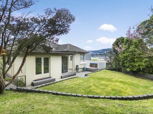 127 Larnach Road, Vauxhall