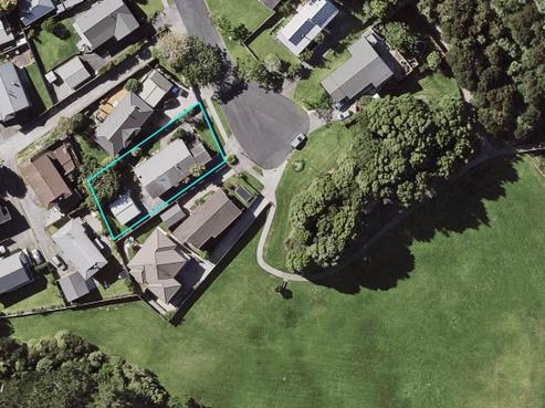 19 Coubray Place, Botany Downs
