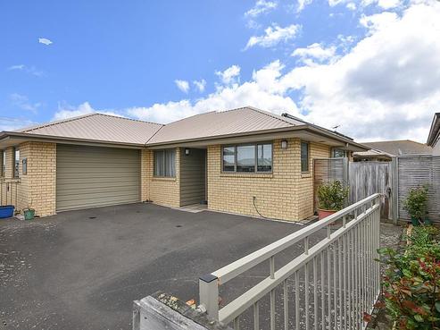 16 Churchill Street, Saint Kilda