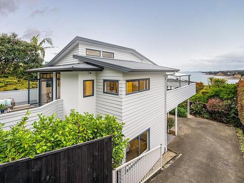 21A Ridge Road, Waiake