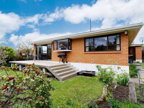 2/137 Martin Road, Fairfield