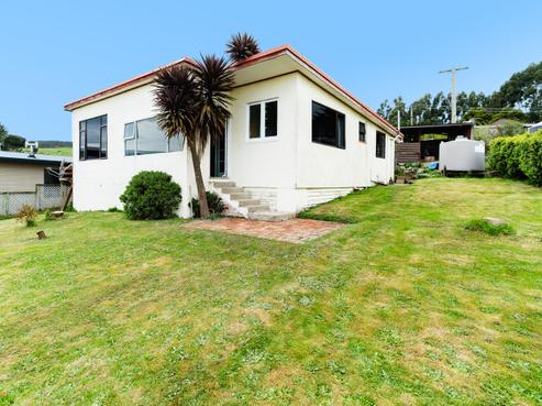 11 Gull Street, Waihola
