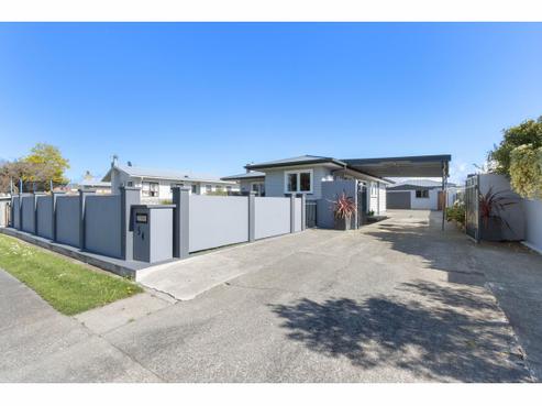 54 Alexander Avenue, Onekawa