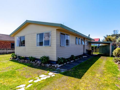 216A Leander Road, Whangamata
