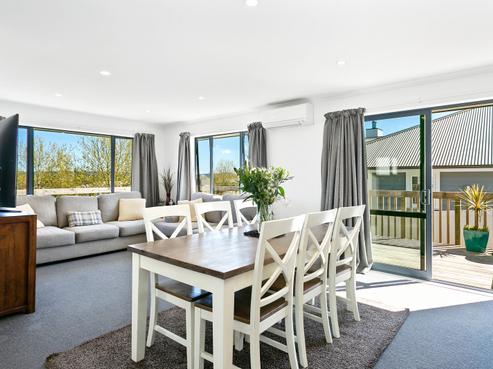 293 Tauhara Ridge Drive, Richmond Heights