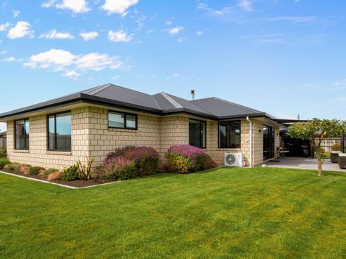 17 Algarve Close, Blenheim Central