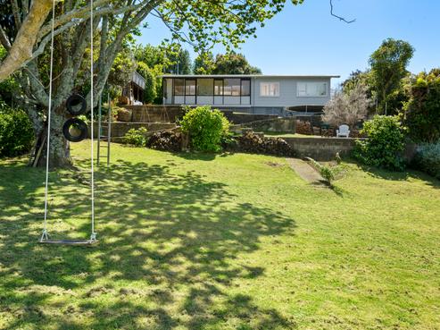11 Clifton Terrace, Brookfield